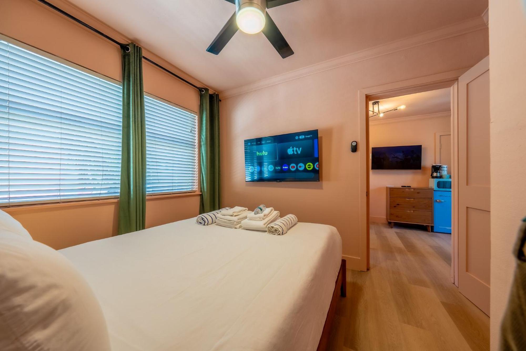 Monaco Vacation Rentals Clearwater Beach Exterior photo