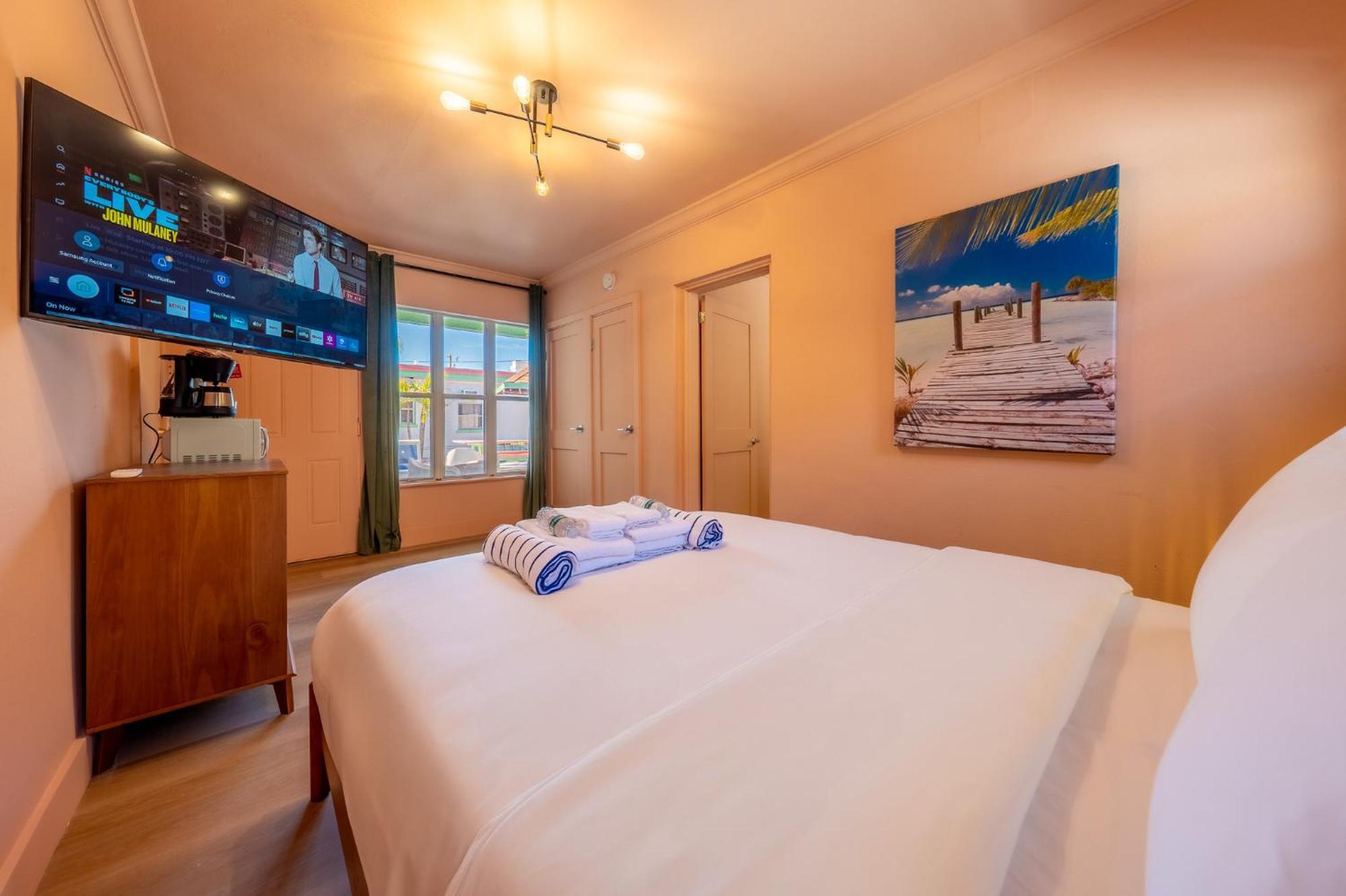 Monaco Vacation Rentals Clearwater Beach Exterior photo