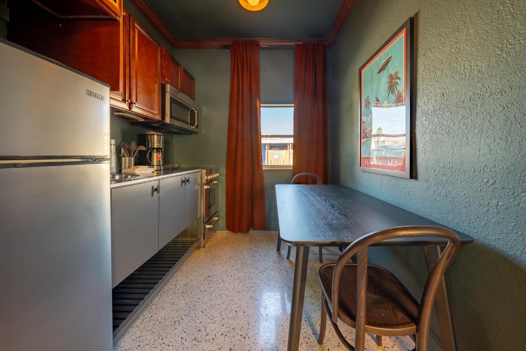 Monaco Vacation Rentals Clearwater Beach Exterior photo