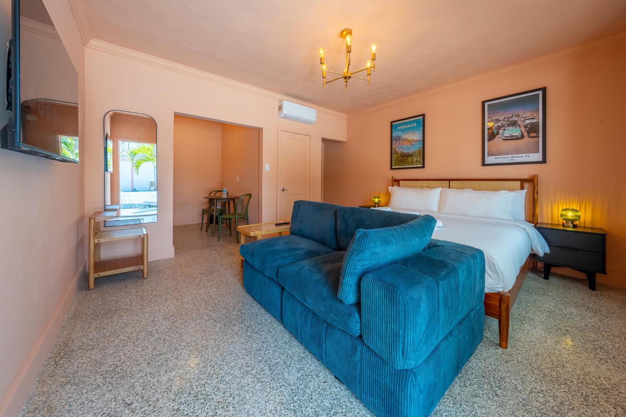 Monaco Vacation Rentals Clearwater Beach Exterior photo